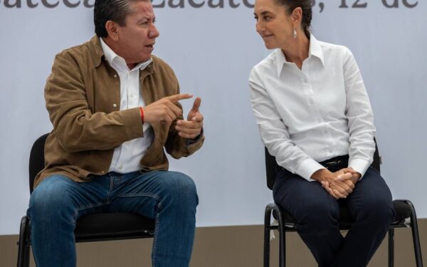 Qué becas recibirán estudiantes de Zacatecas durante 16 años